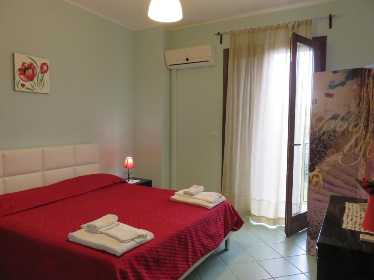 Case Vacanze Residence Trinacria Acireale Eksteriør billede