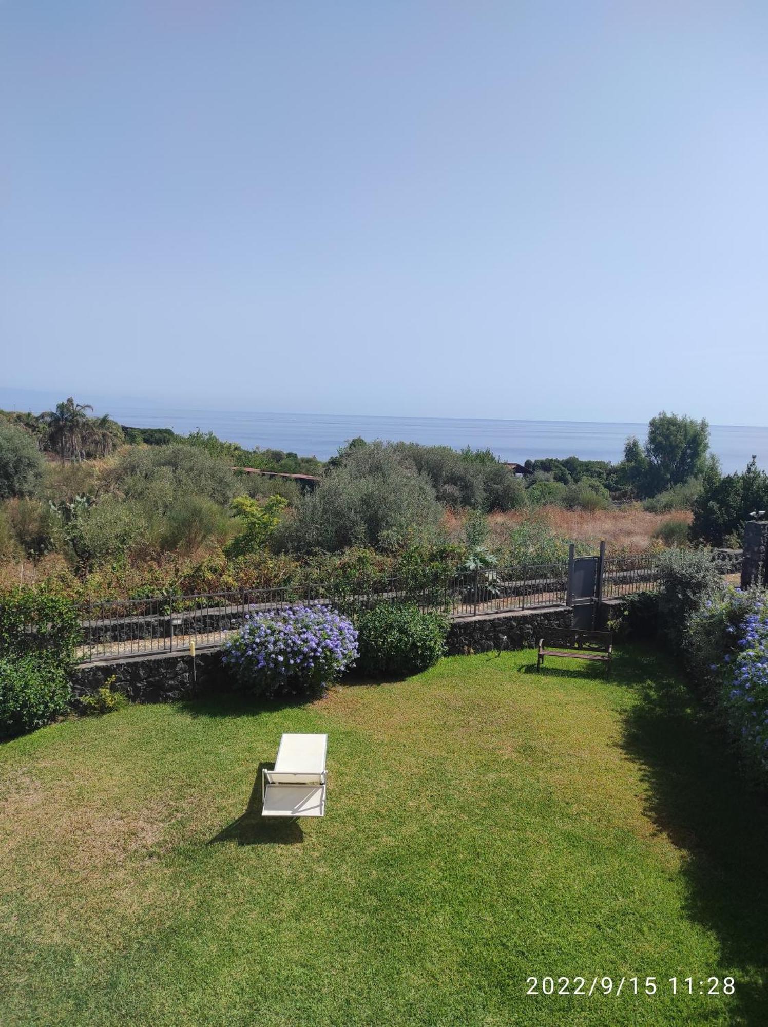 Case Vacanze Residence Trinacria Acireale Eksteriør billede