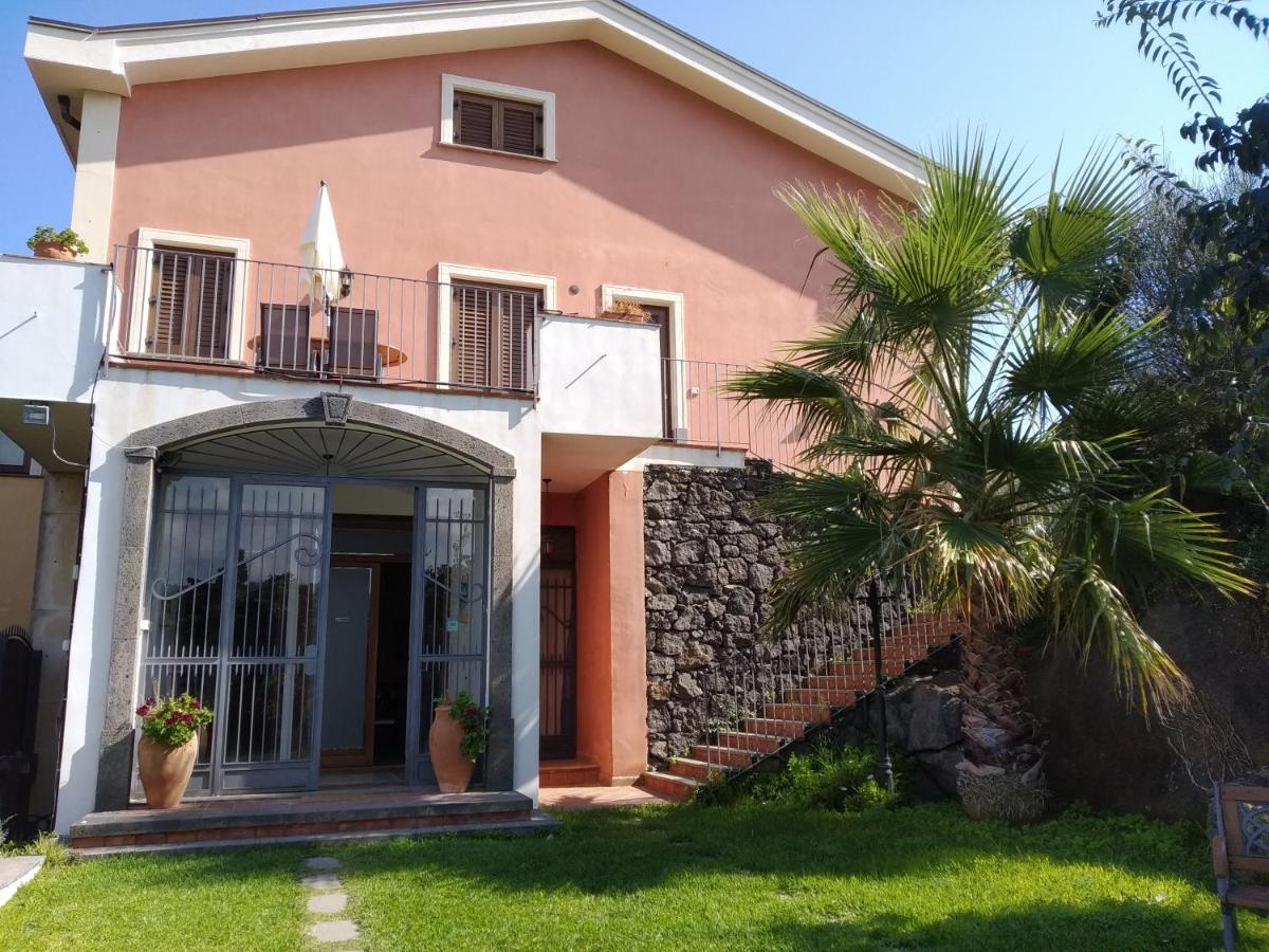 Case Vacanze Residence Trinacria Acireale Eksteriør billede
